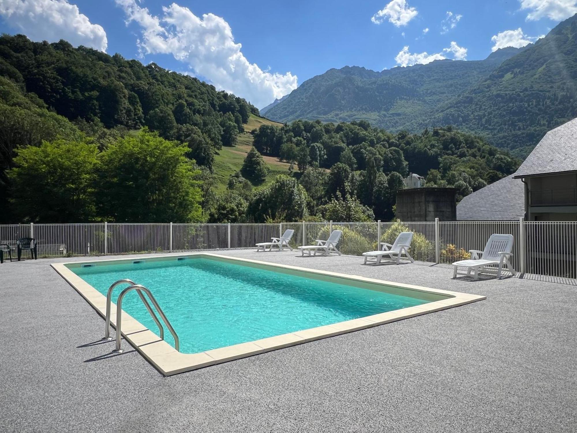 Loc luz st sauveur 2 Apartment Luz-Saint-Sauveur Exterior foto